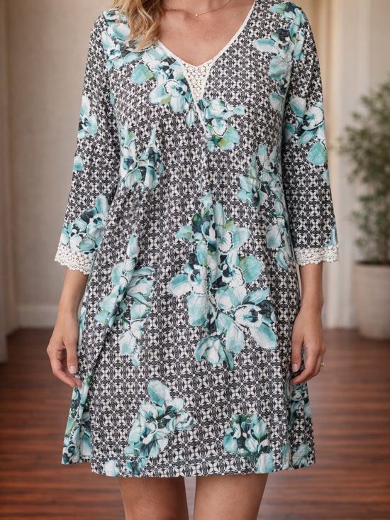 Soma Dresses & Skirts - Soma Floral Mini Dress in Aqua and Black